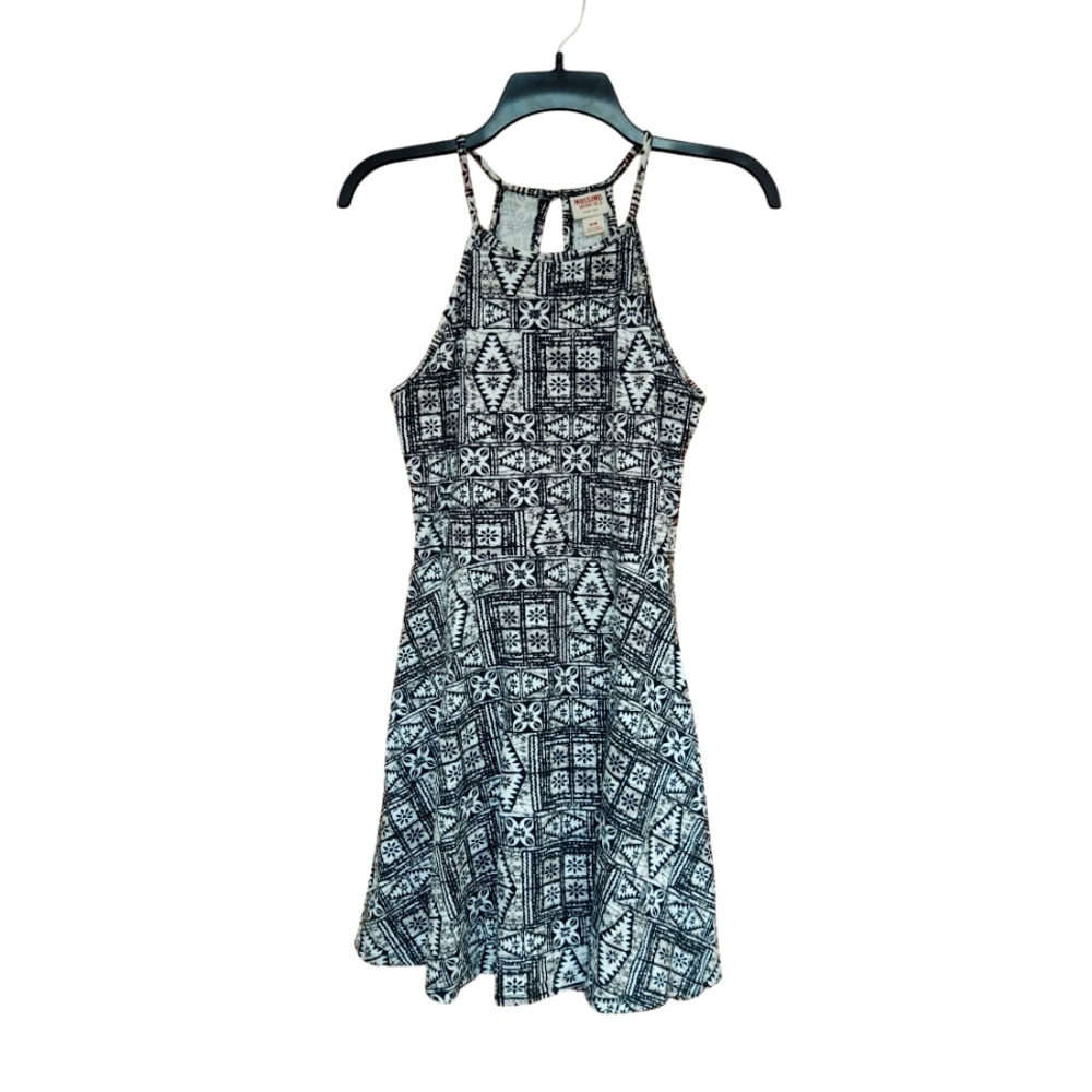 EUC Mossimo Supply Co. Black and White Geometric Mini Dress Junior's M